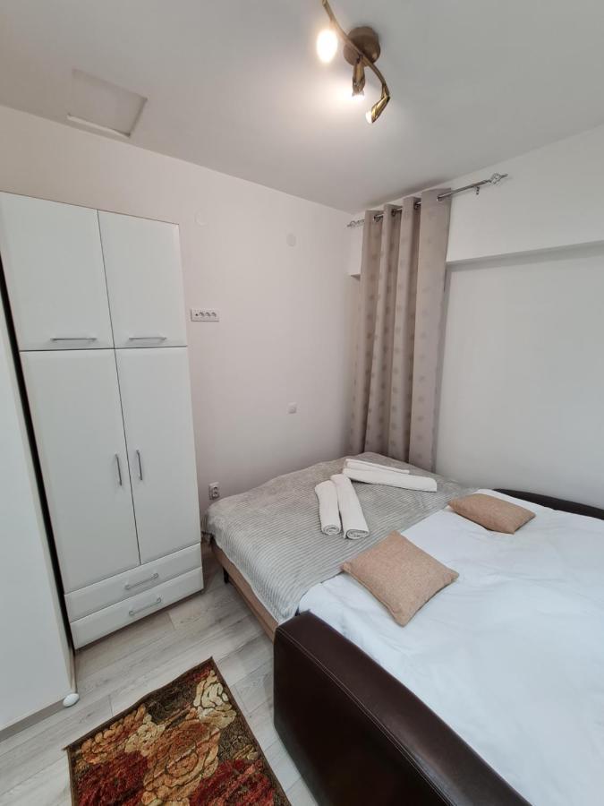 "Astor16" Apartments Ni Kültér fotó