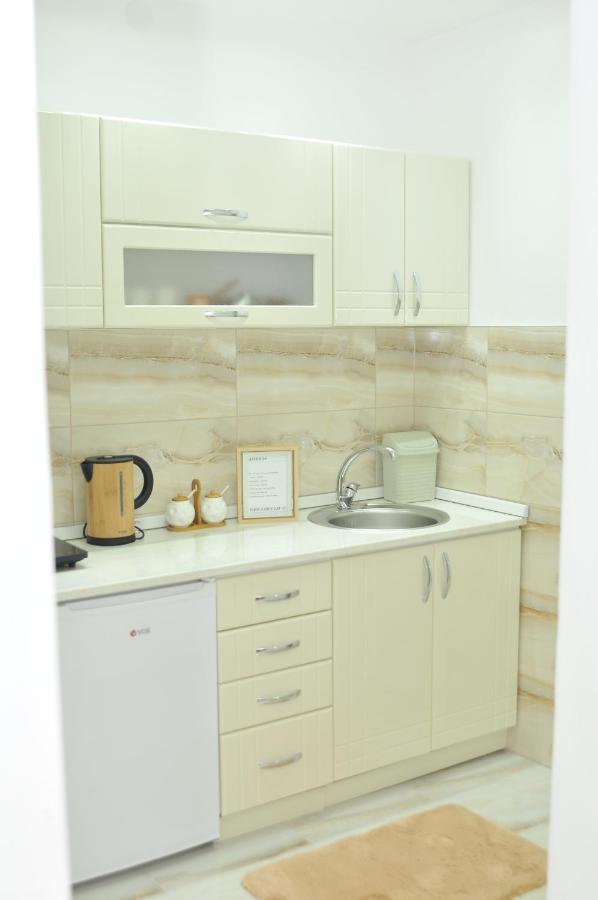 "Astor16" Apartments Ni Kültér fotó