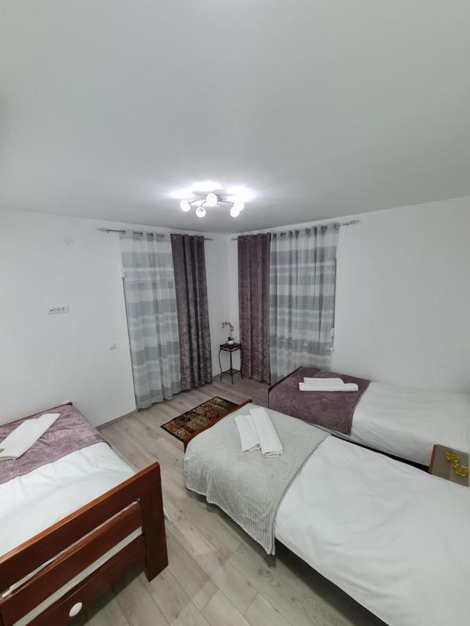 "Astor16" Apartments Ni Kültér fotó