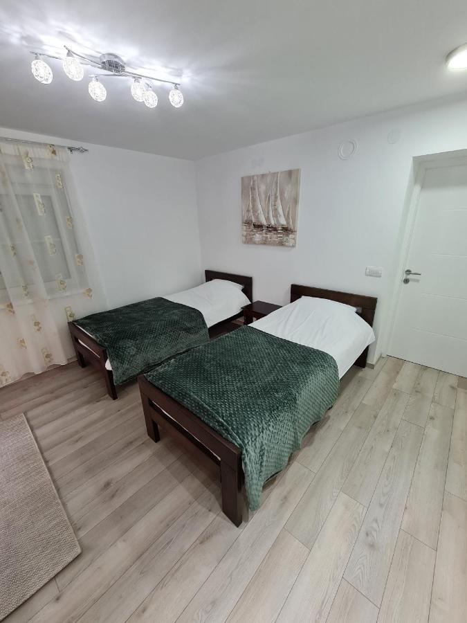 "Astor16" Apartments Ni Kültér fotó